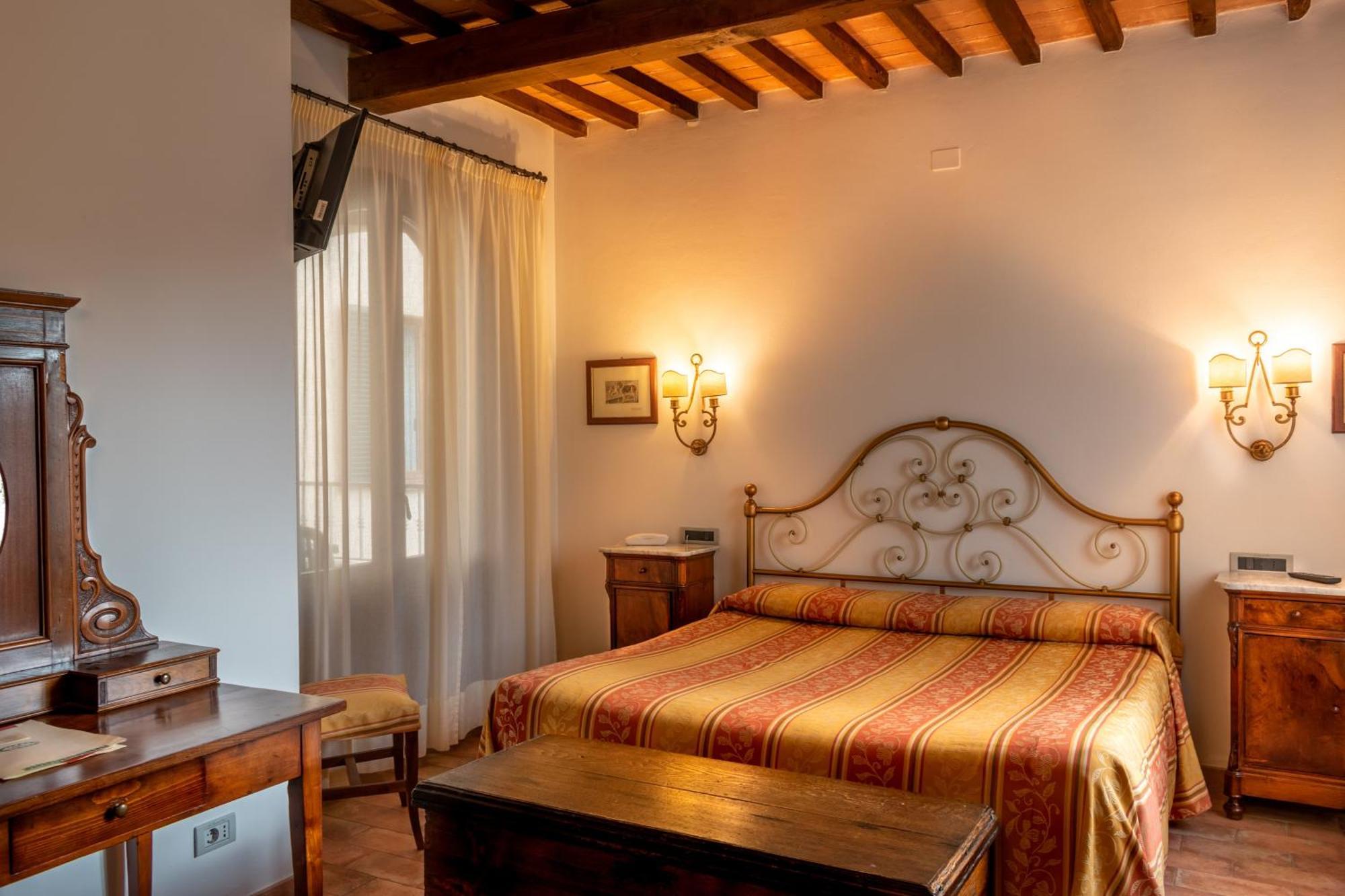 Hotel La Fonte Del Cerro Saturnia Εξωτερικό φωτογραφία